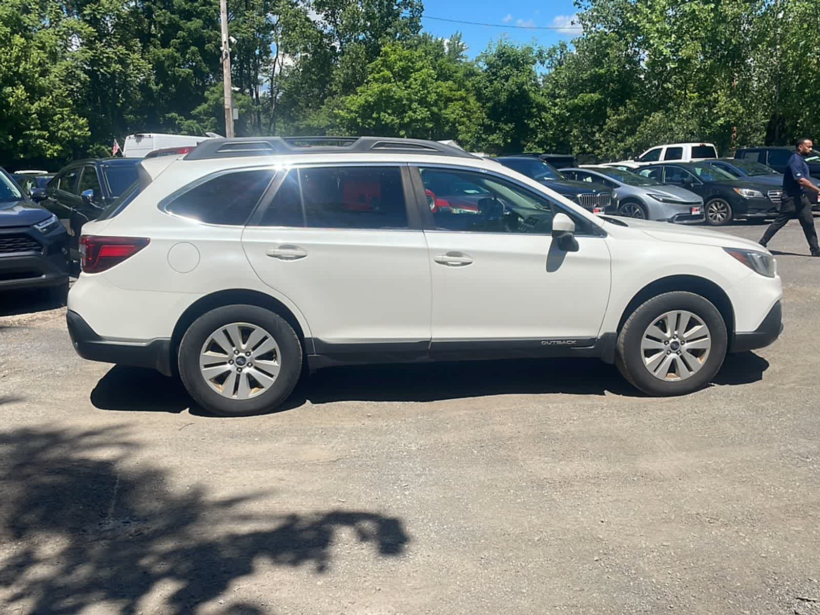 Thumbnail: 2018 Subaru Outback - 9