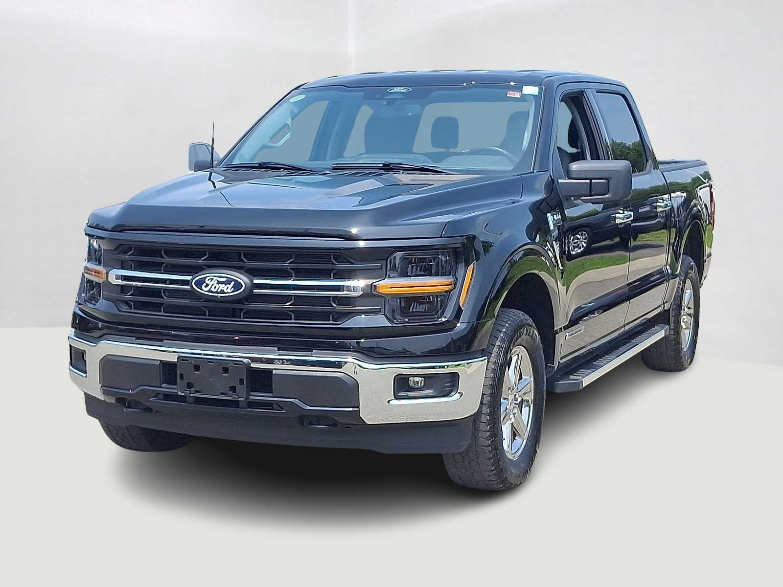 2024 Ford F-150 XLT Hero Image
