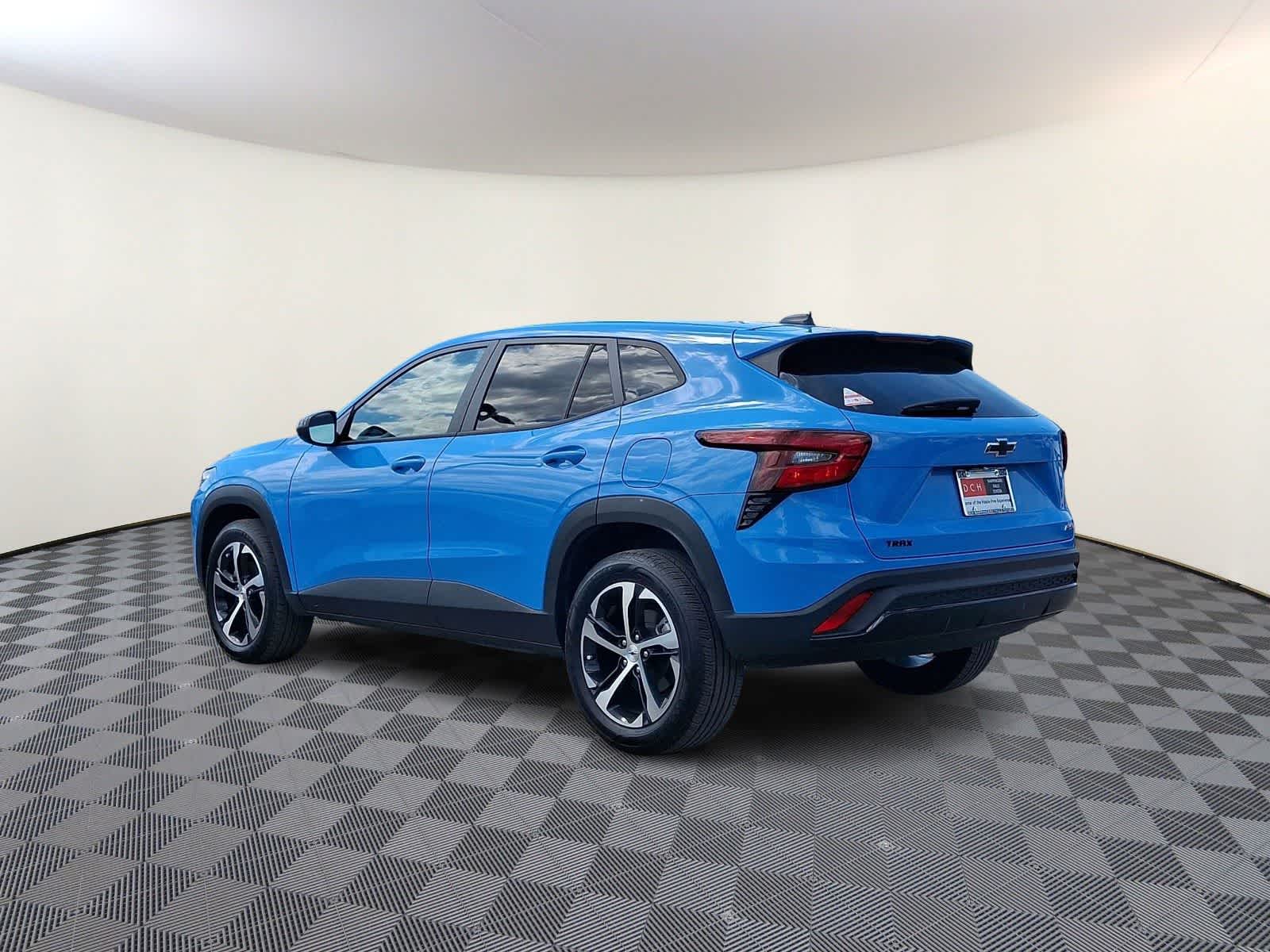 Thumbnail: 2024 Chevrolet Trax - 7