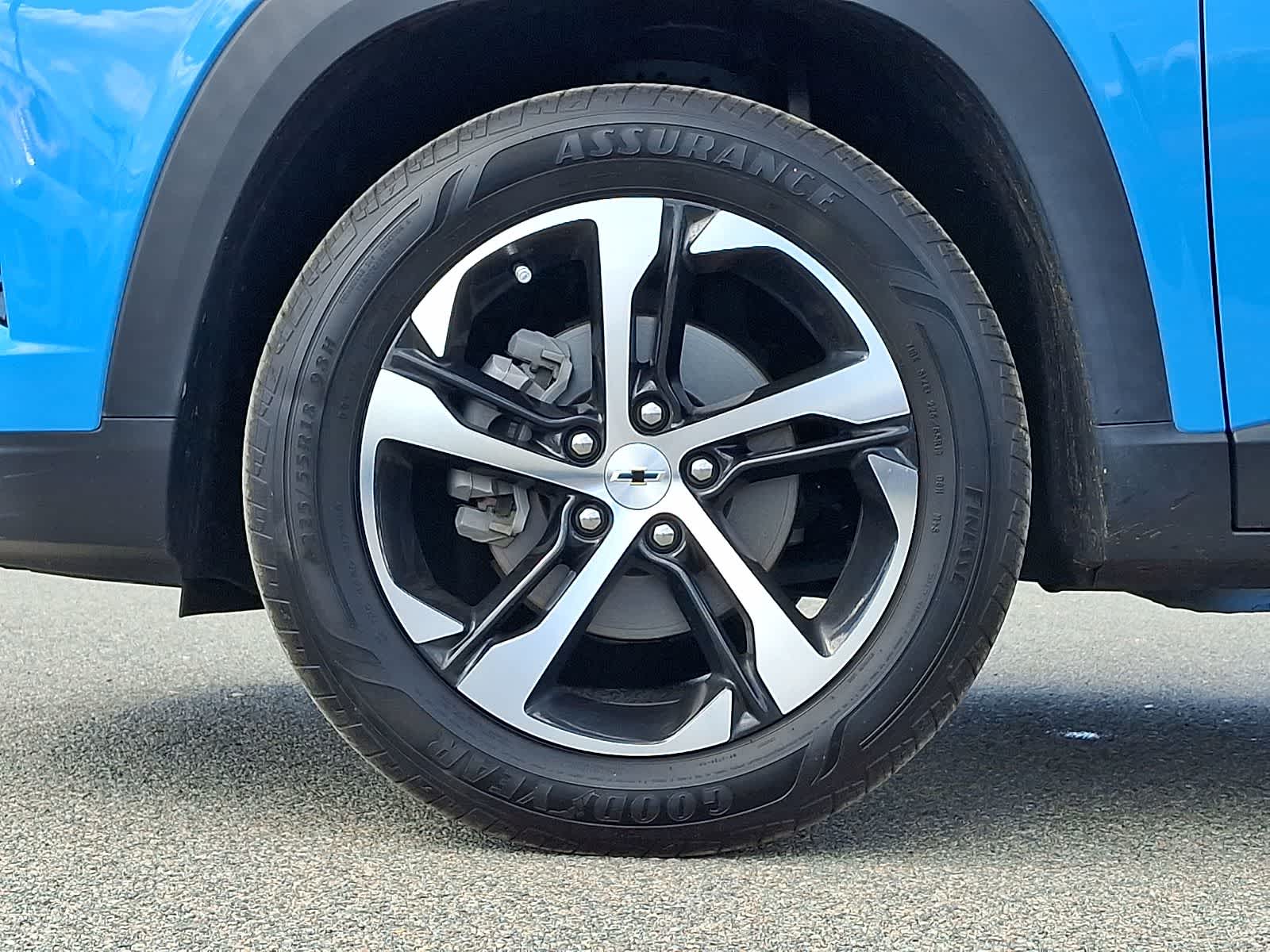 Thumbnail: 2024 Chevrolet Trax - 9
