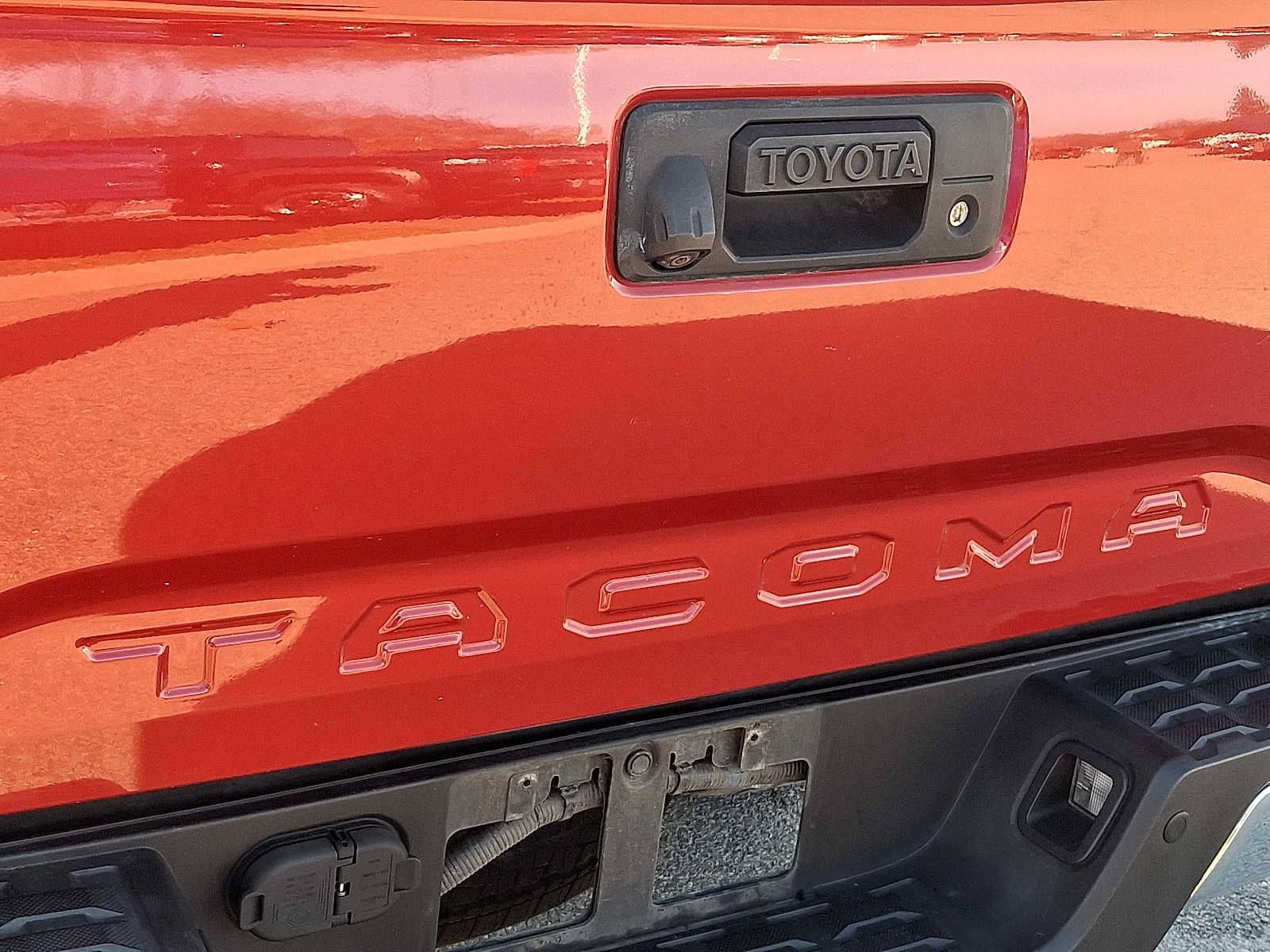 Thumbnail: 2017 Toyota Tacoma - 30