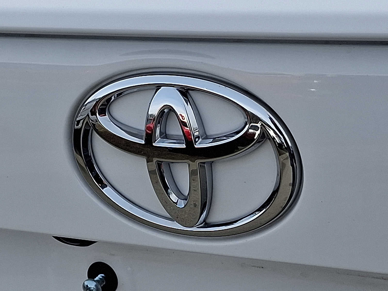 Thumbnail: 2023 Toyota RAV4 - 31