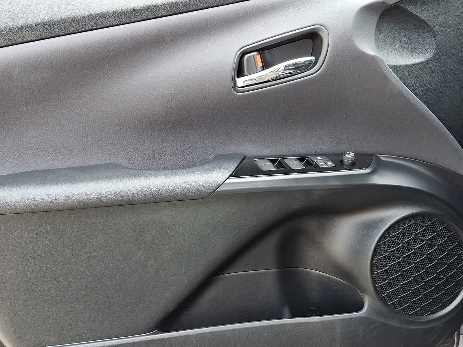 Thumbnail: 2021 Toyota Prius - 15