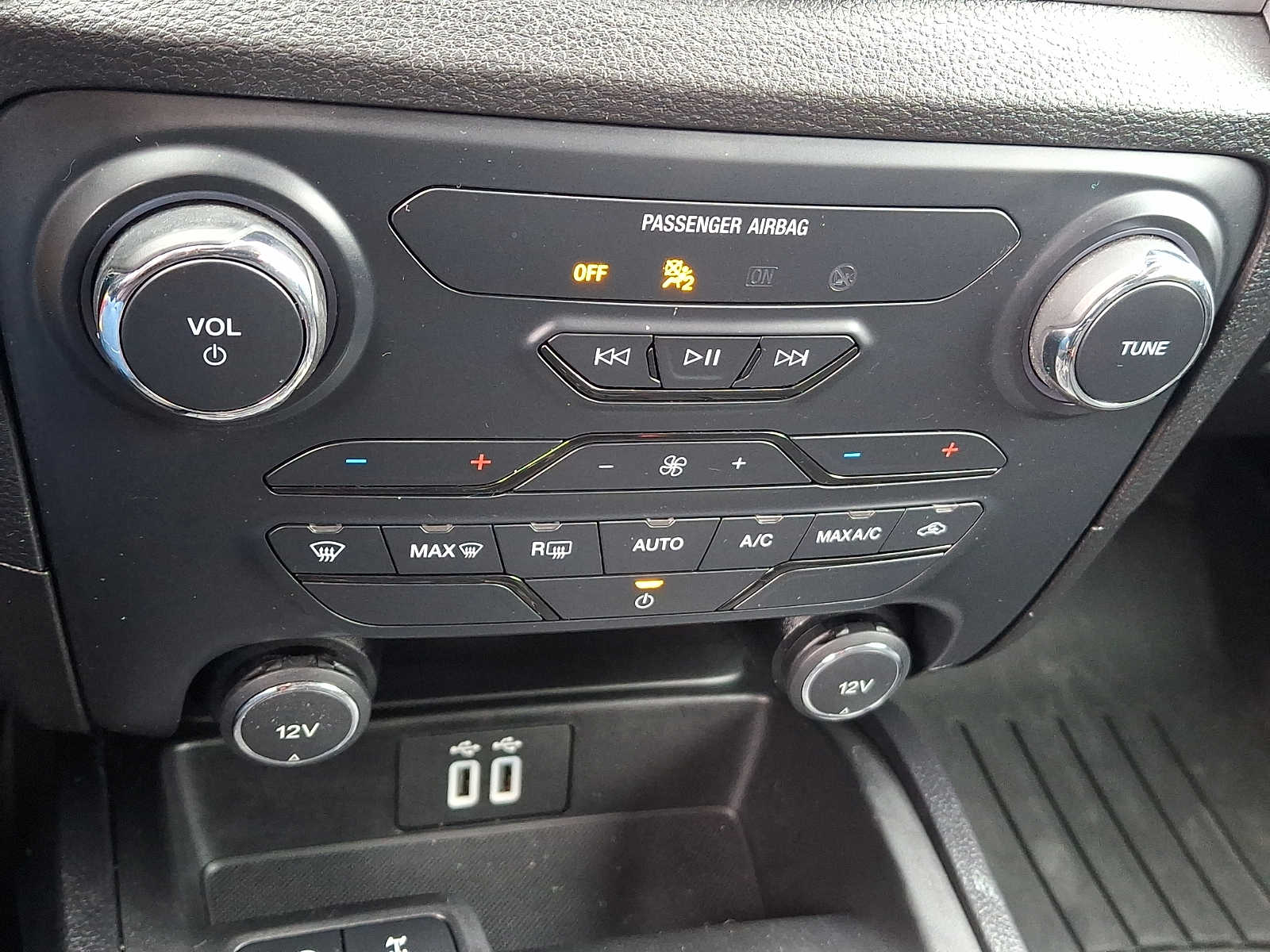 Thumbnail: 2020 Ford Ranger - 16