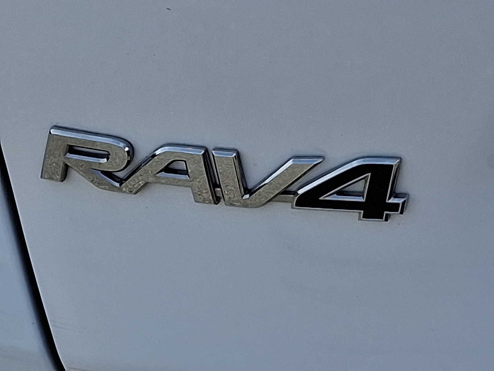 Thumbnail: 2021 Toyota RAV4 - 30