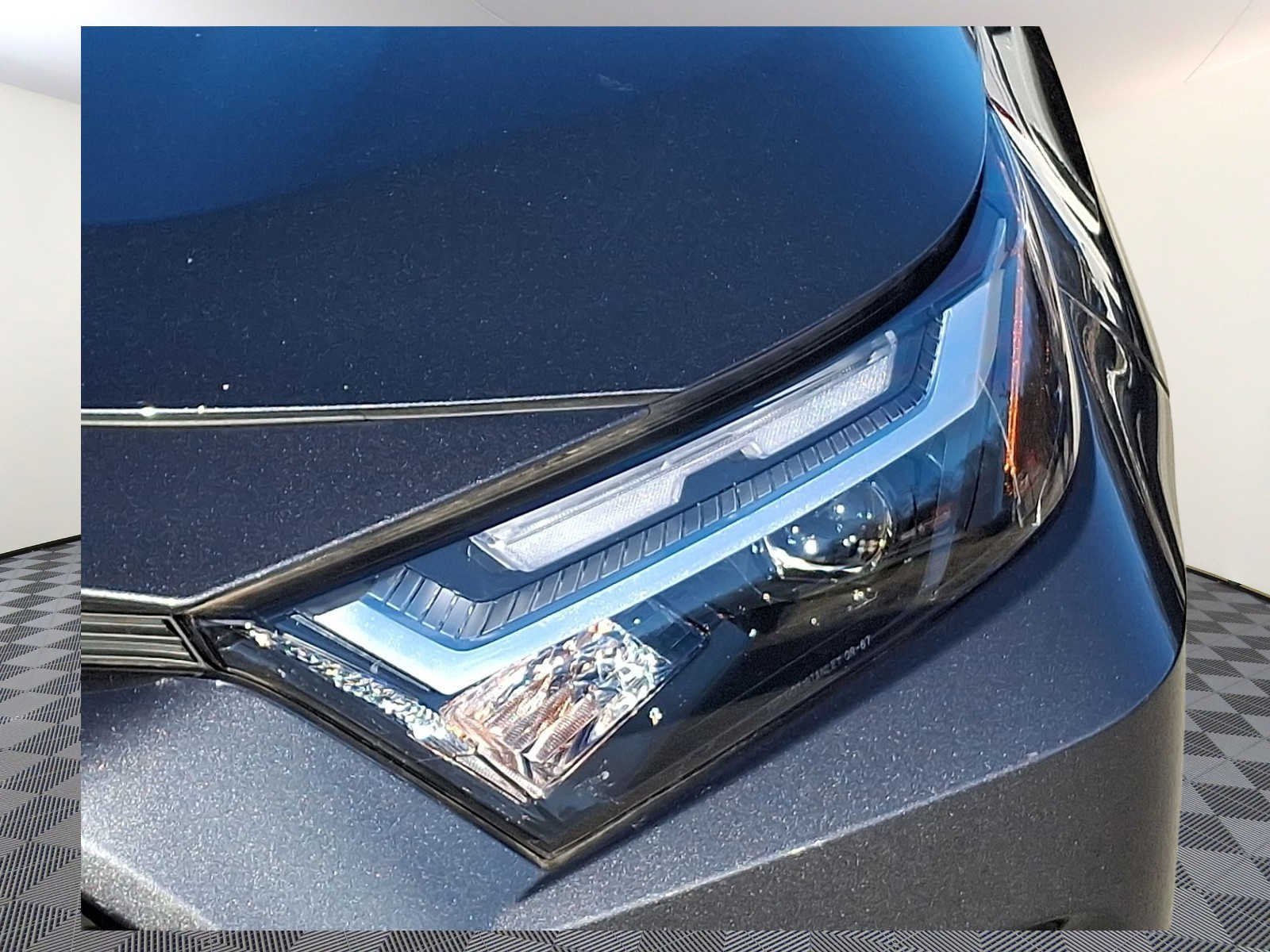 Thumbnail: 2023 Toyota RAV4 - 10