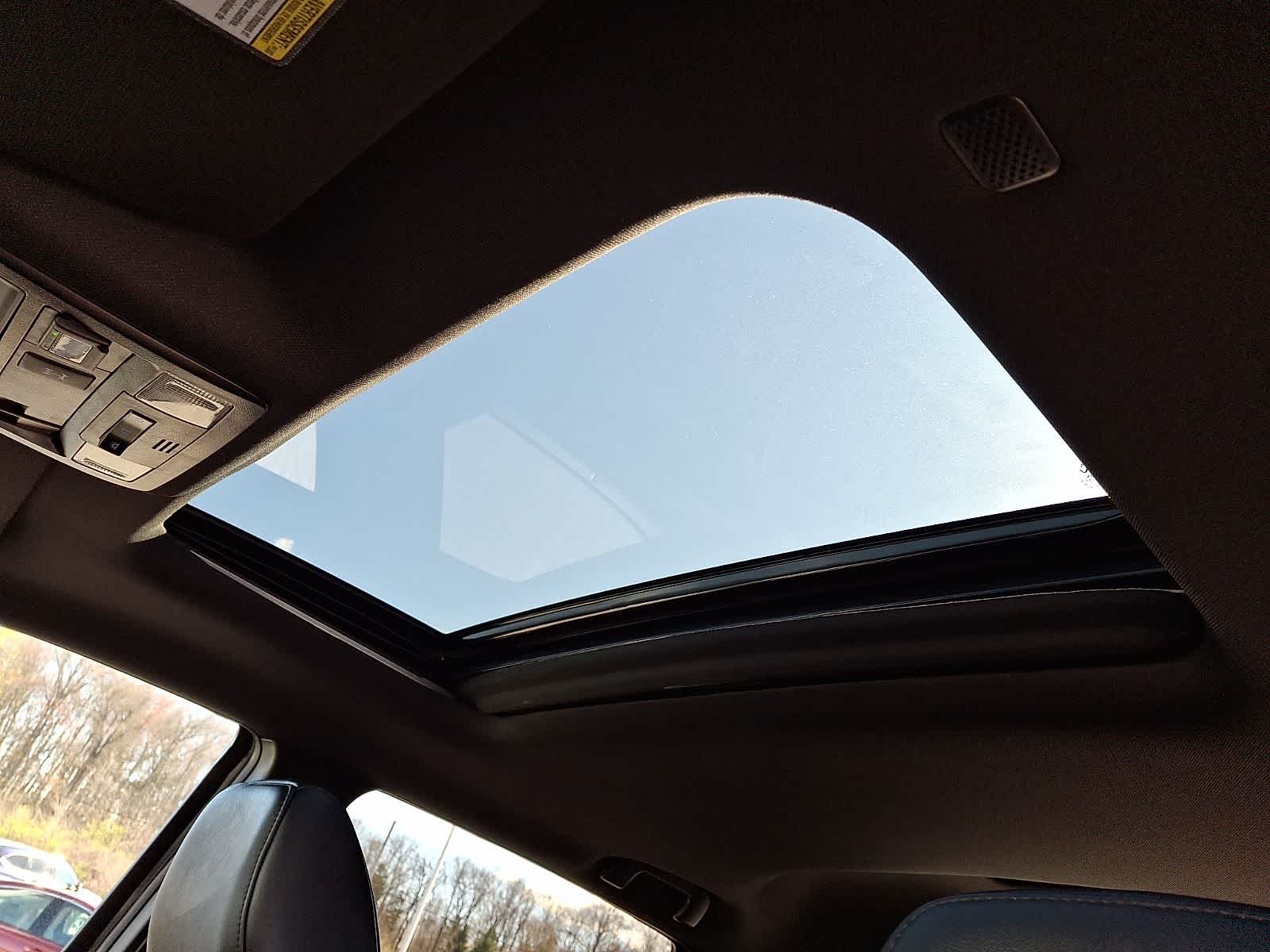 Thumbnail: 2021 Toyota Tacoma - 17