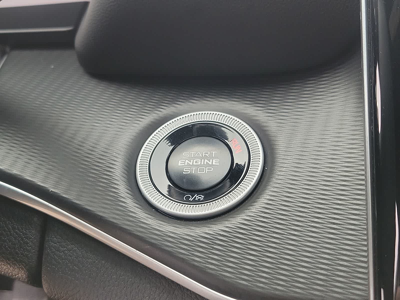 Thumbnail: 2025 Jeep Grand Cherokee - 25