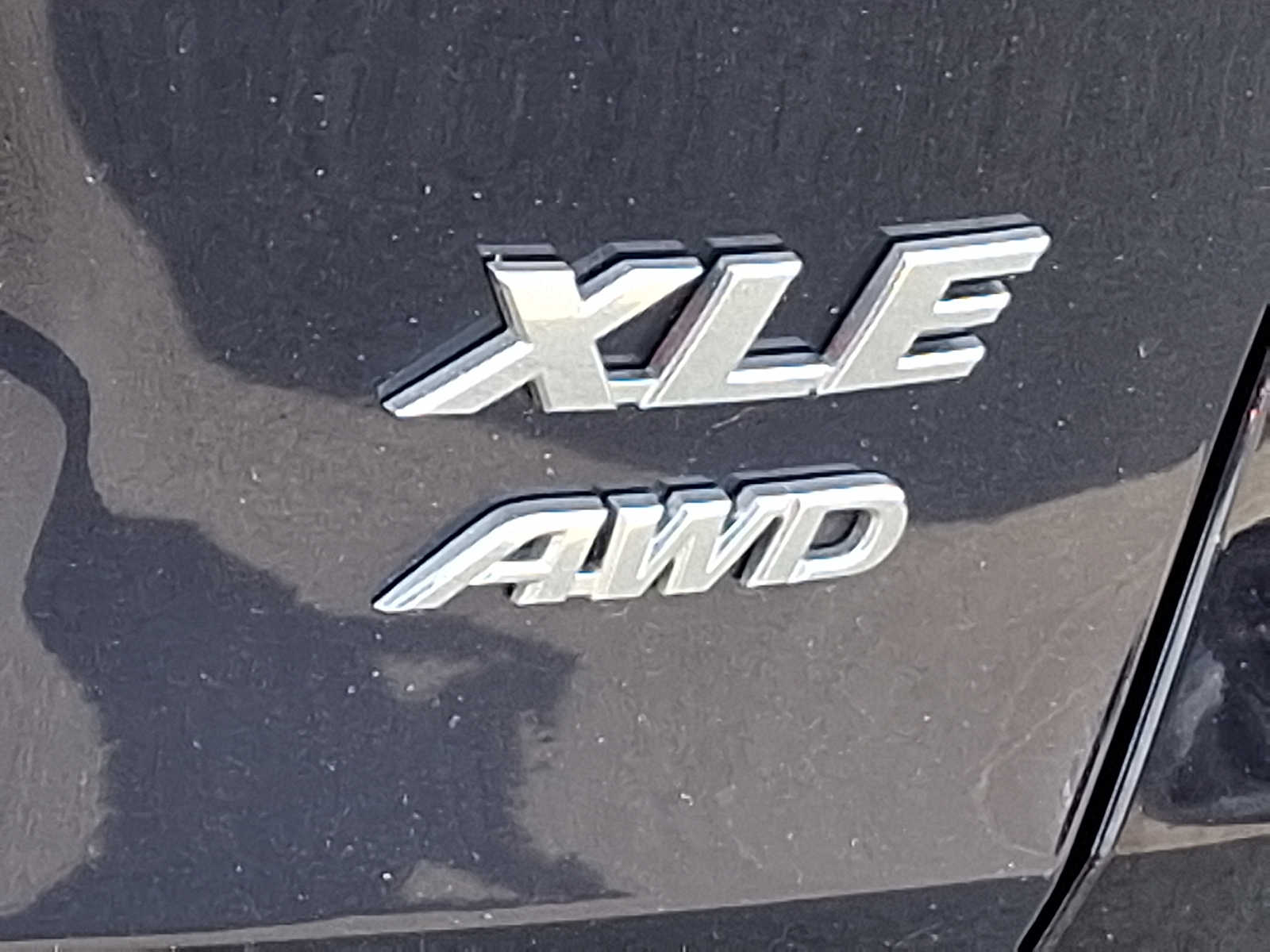 Thumbnail: 2020 Toyota RAV4 - 33