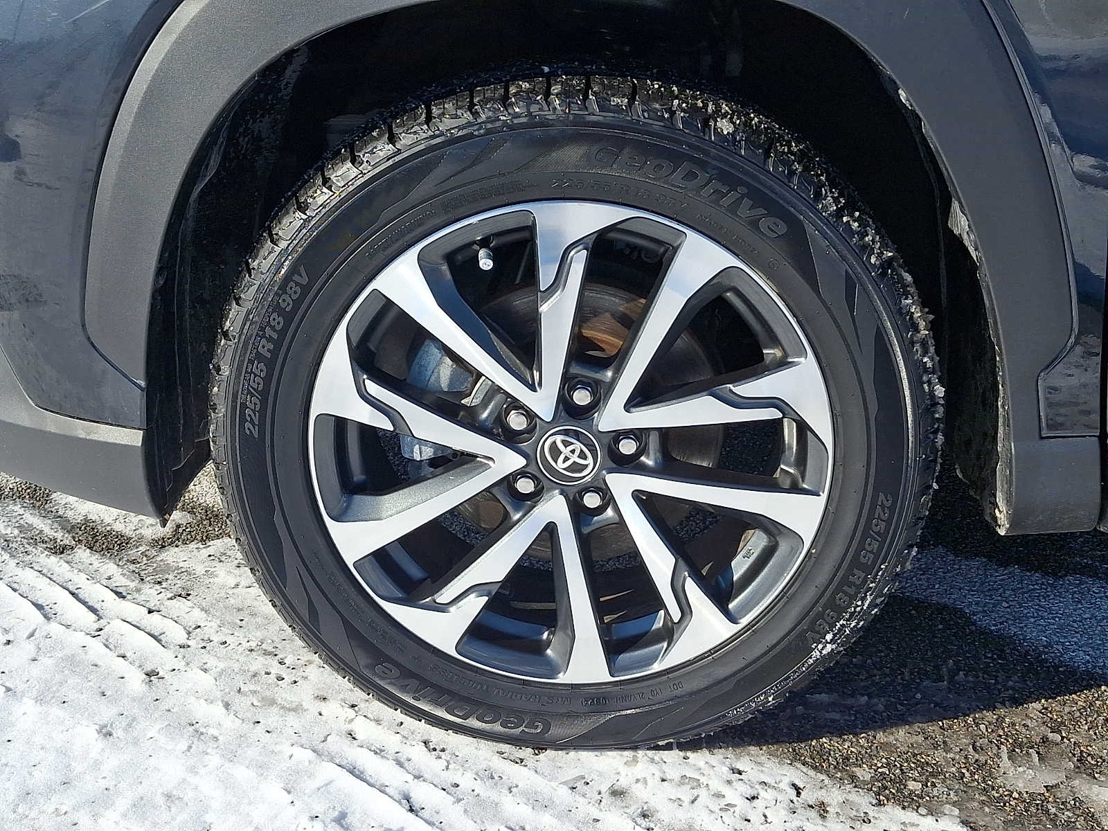 Thumbnail: 2025 Toyota Corolla Cross - 11