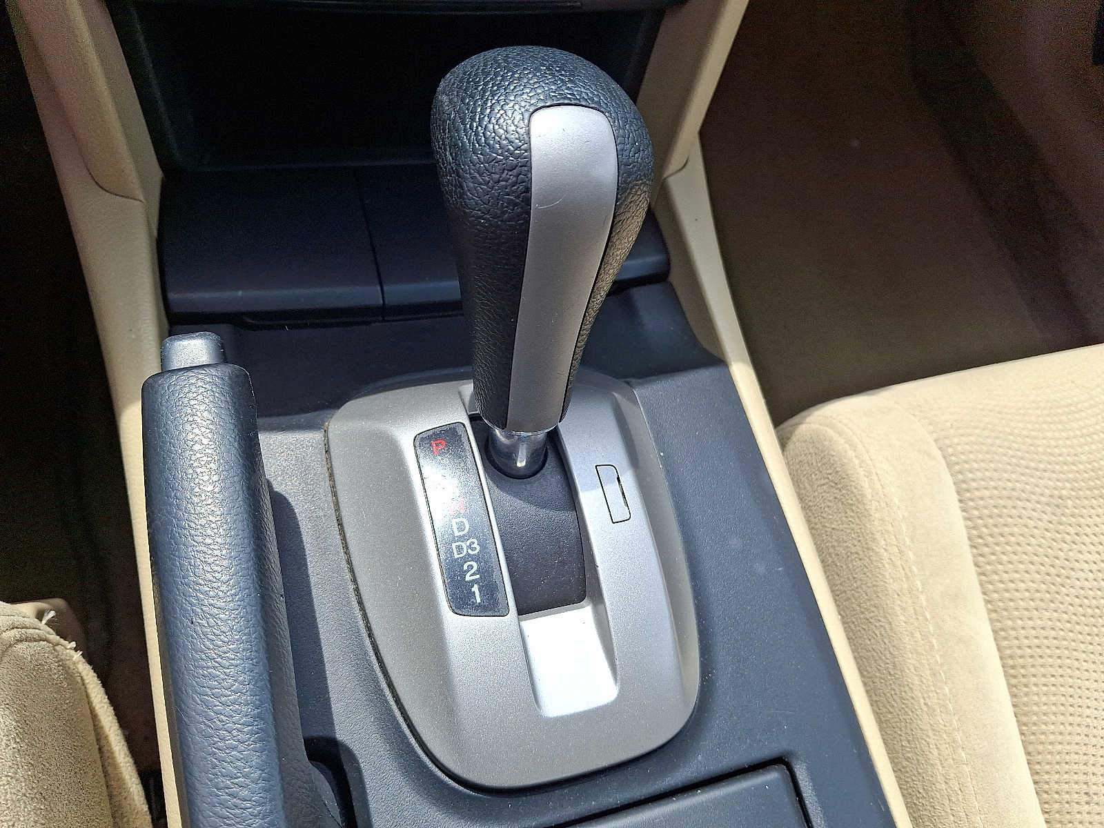 Thumbnail: 2010 Honda Accord - 13