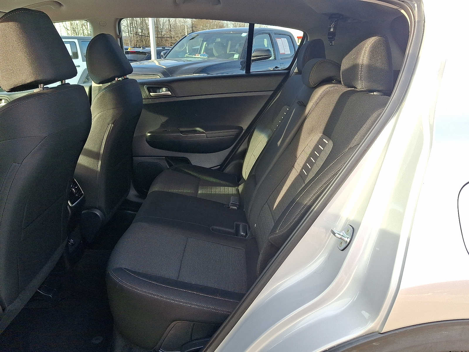 Thumbnail: 2022 Kia Sportage - 11