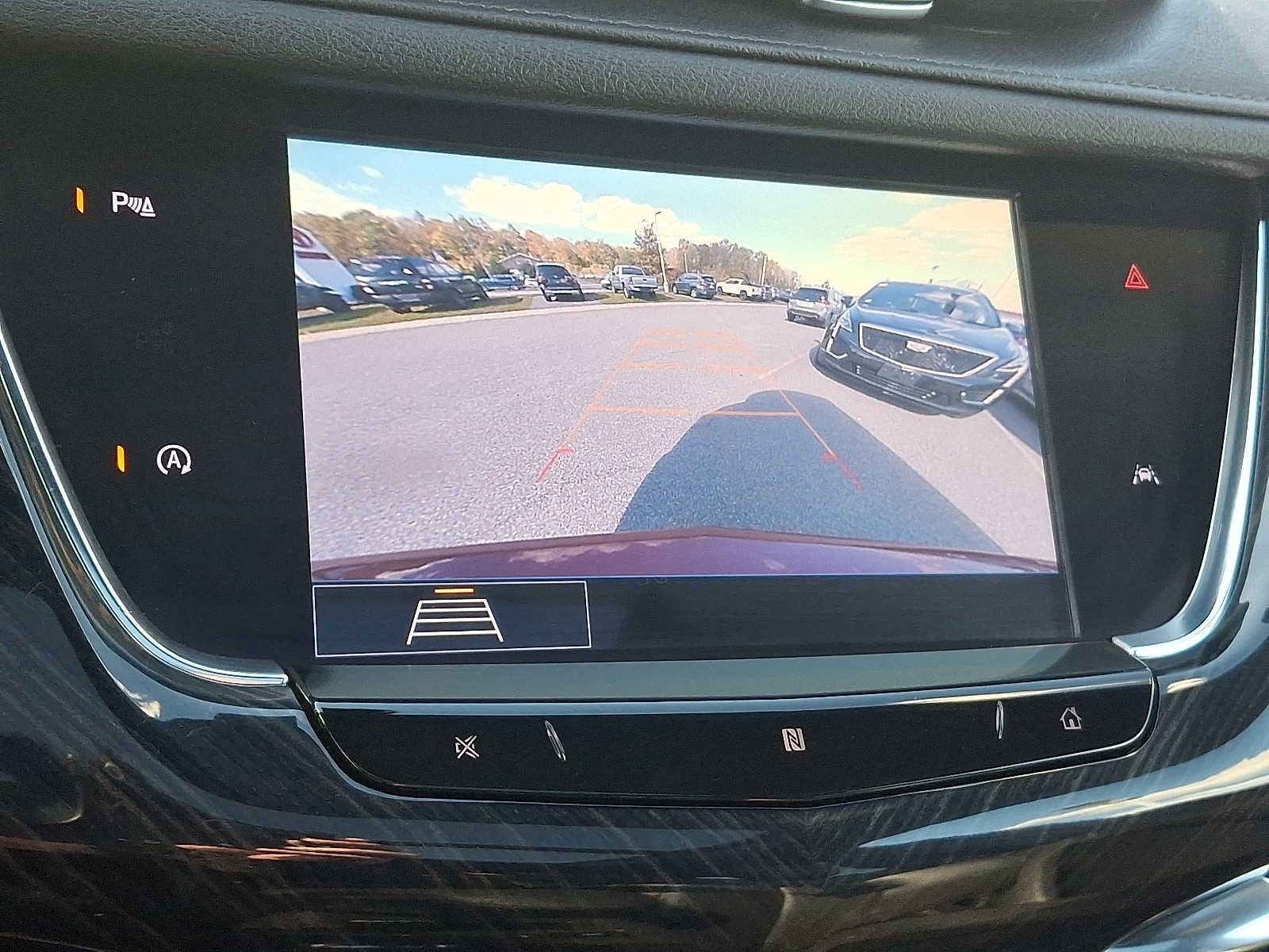 Thumbnail: 2020 Cadillac XT6 - 22