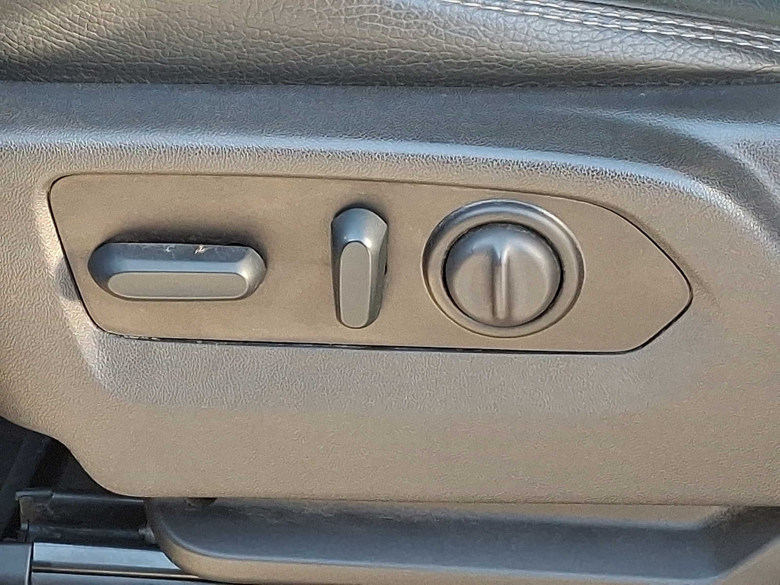 Thumbnail: 2022 GMC Sierra 2500 - 25