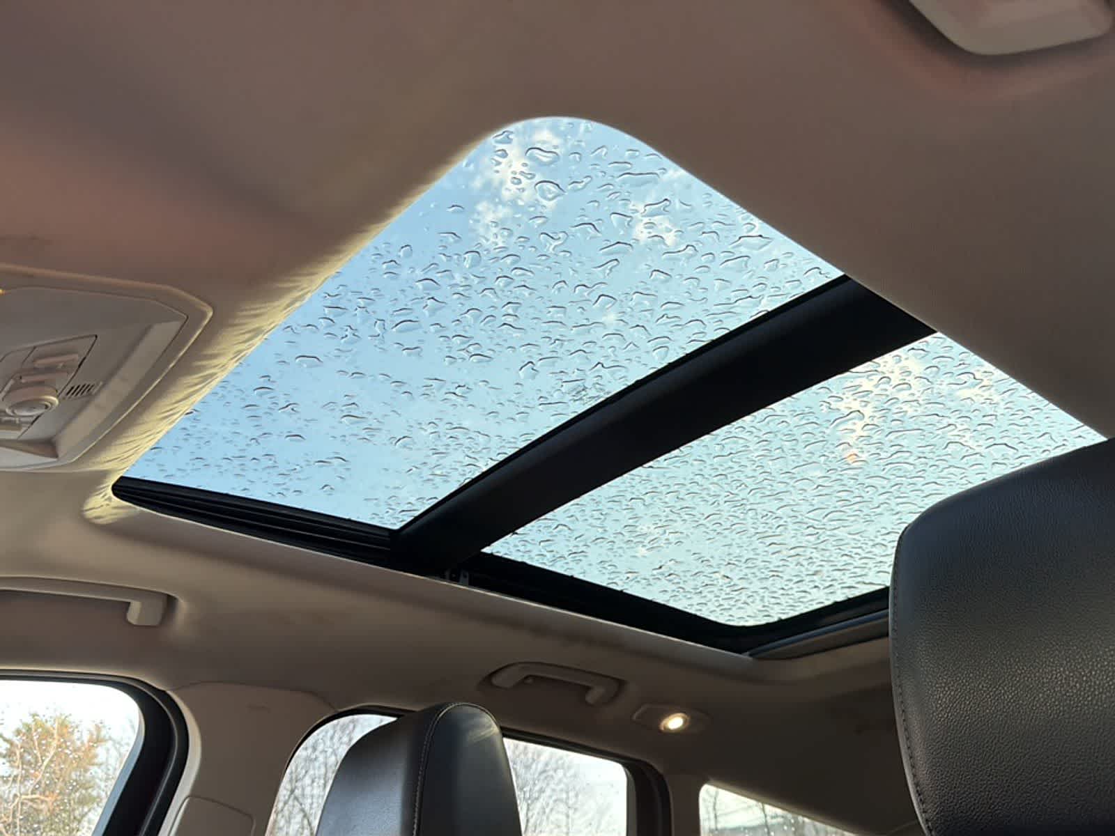 Thumbnail: 2015 Ford Escape - 17