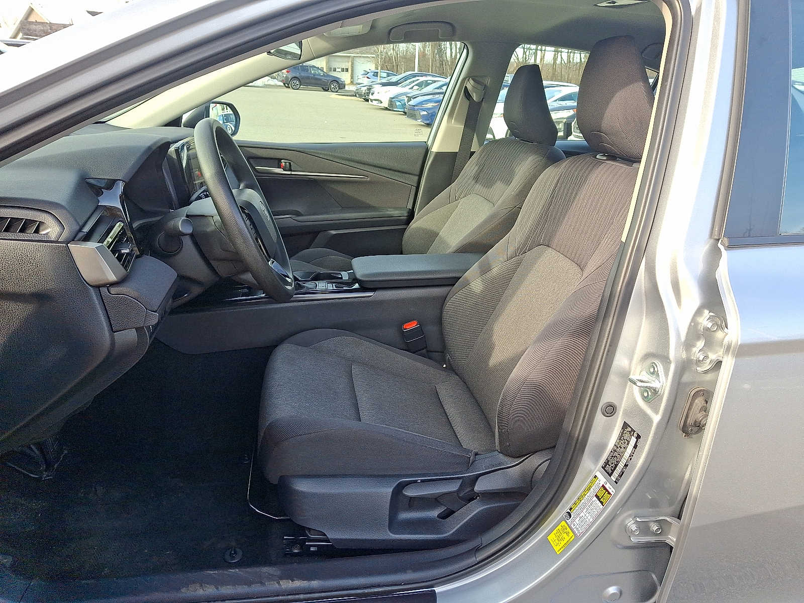 Thumbnail: 2025 Toyota Camry - 16