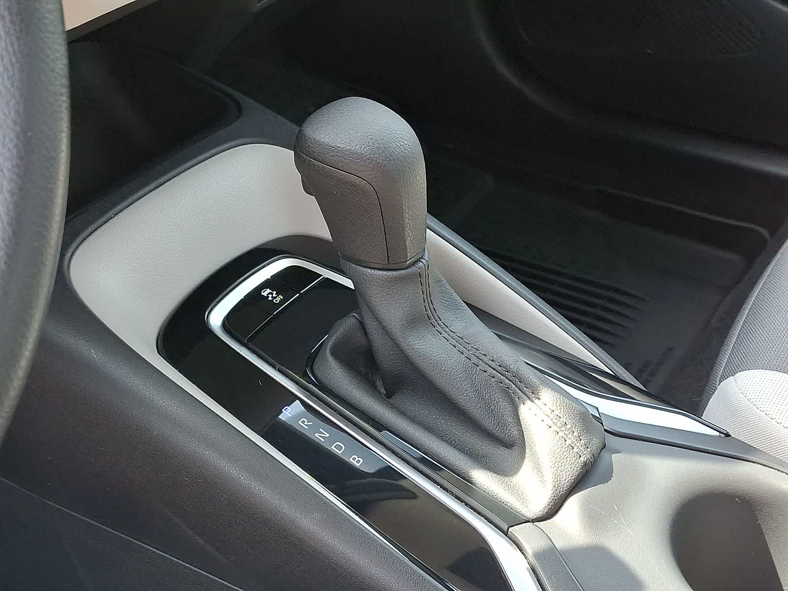 Thumbnail: 2024 Toyota Corolla - 17