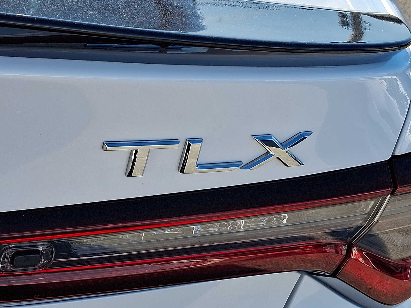 Thumbnail: 2025 Acura TLX - 32