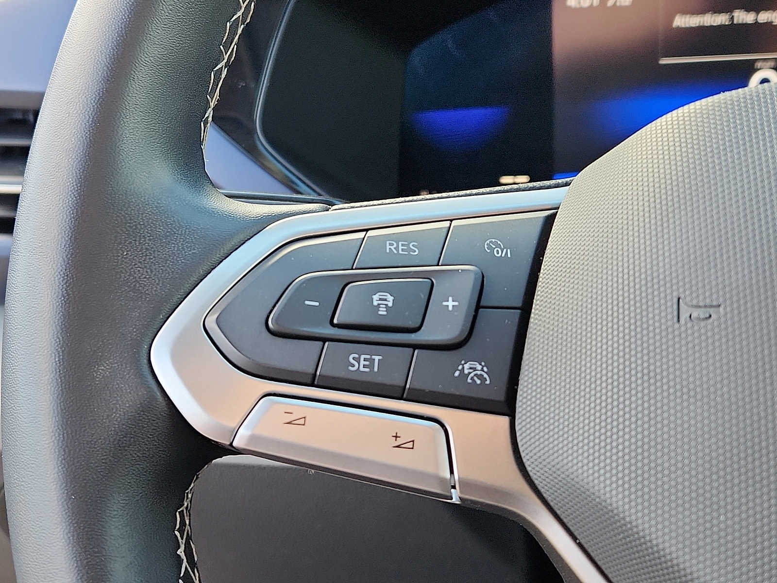 Thumbnail: 2022 Volkswagen Taos - 21