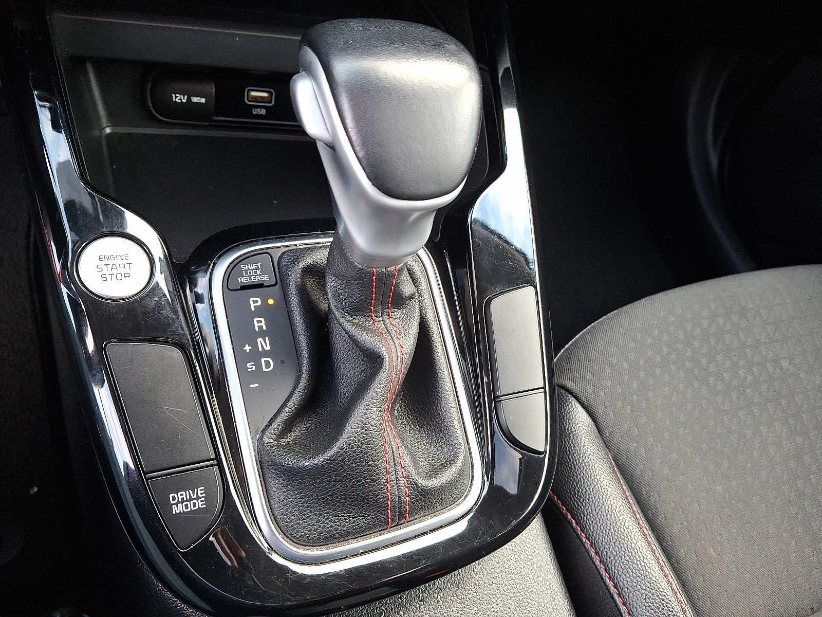 Thumbnail: 2023 Kia Soul - 16