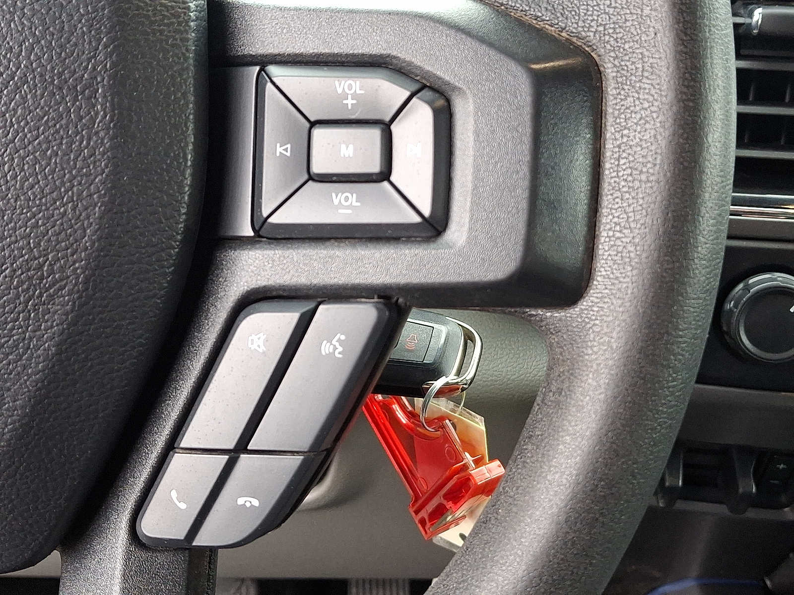 Thumbnail: 2019 Ford F-350 - 23