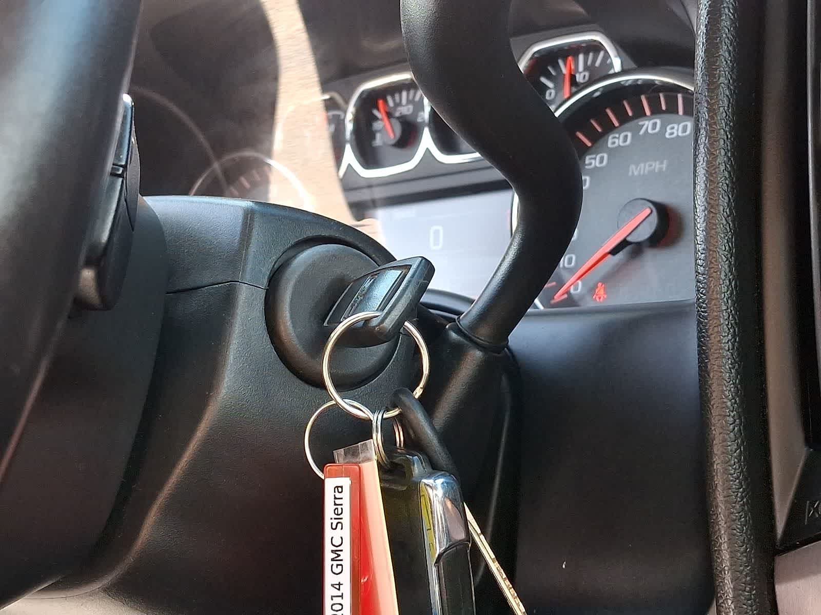 Thumbnail: 2014 GMC Sierra 1500 - 24