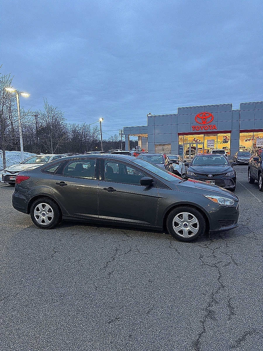 Thumbnail: 2018 Ford Focus - 7