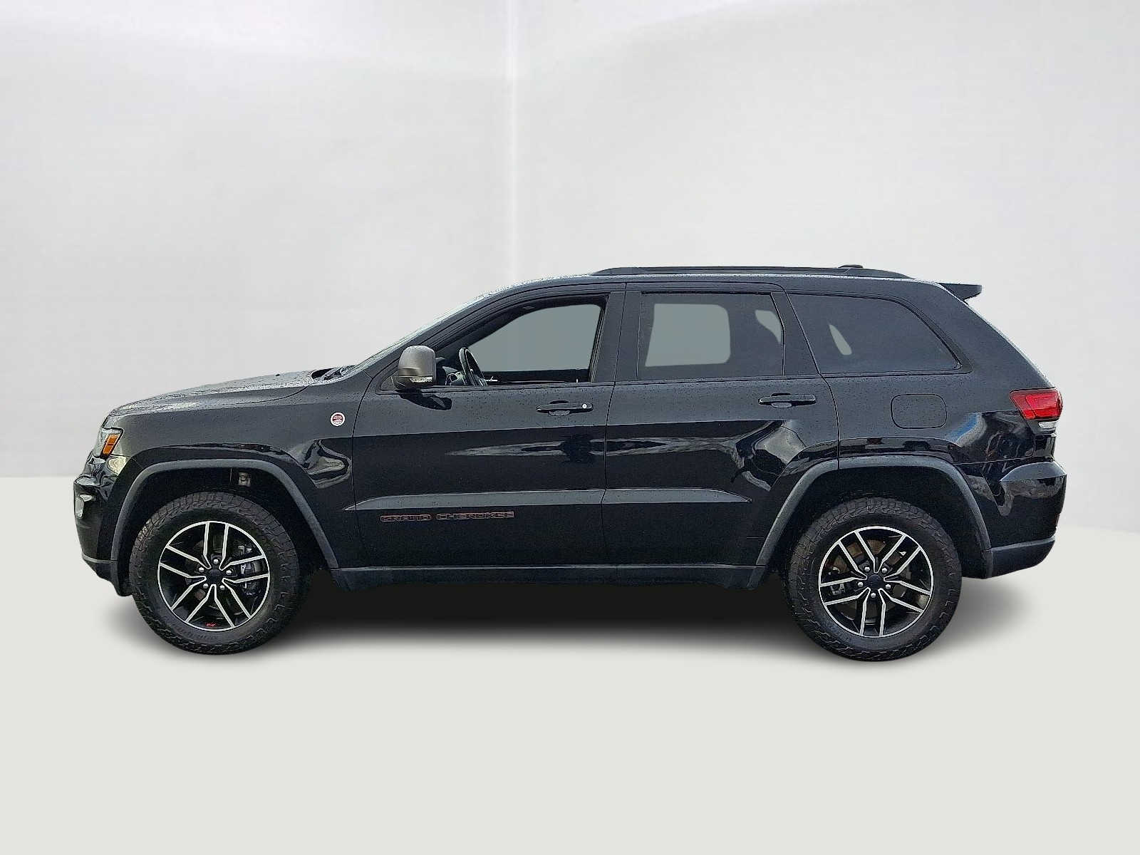 Thumbnail: 2020 Jeep Grand Cherokee - 8