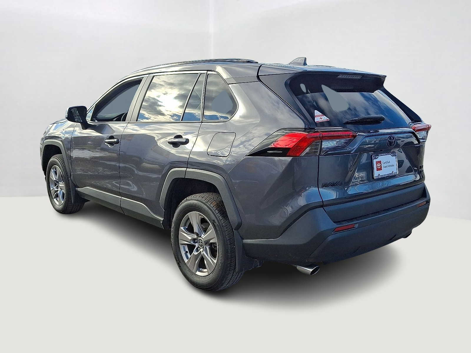 Thumbnail: 2023 Toyota RAV4 - 9