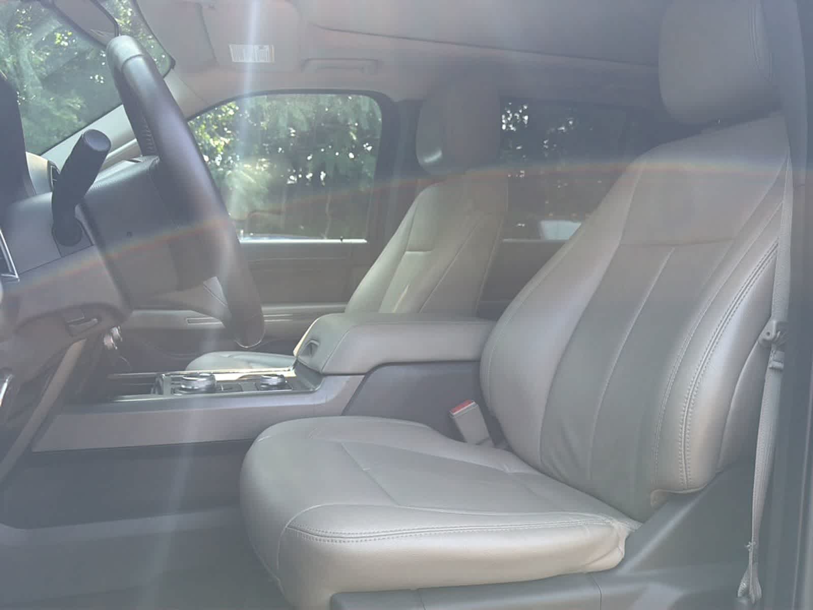 Thumbnail: 2020 Ford Expedition - 11