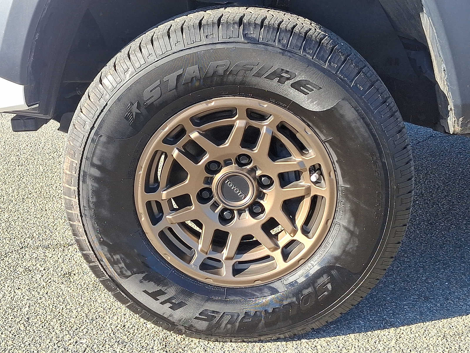 Thumbnail: 2023 Toyota Tacoma - 11