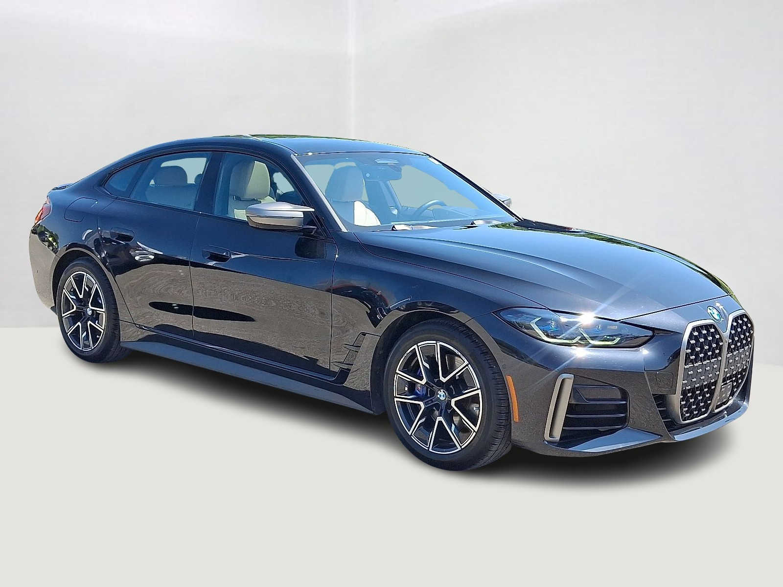 Thumbnail: 2022 BMW 4 Series - 4
