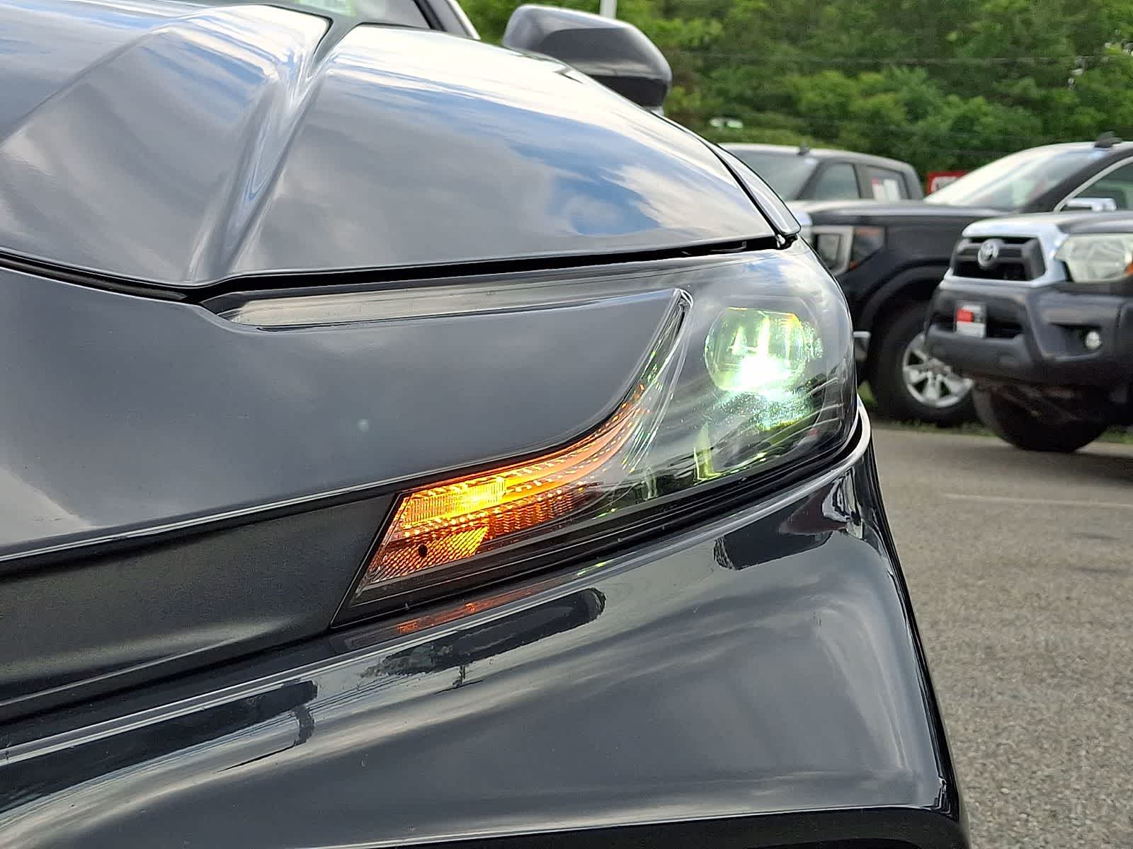 Thumbnail: 2025 Toyota Camry - 12