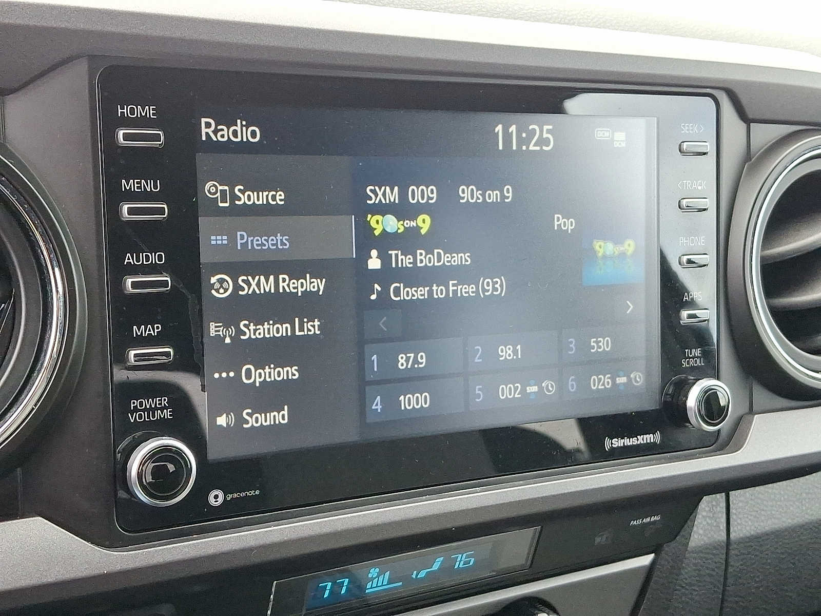 Thumbnail: 2021 Toyota Tacoma - 19