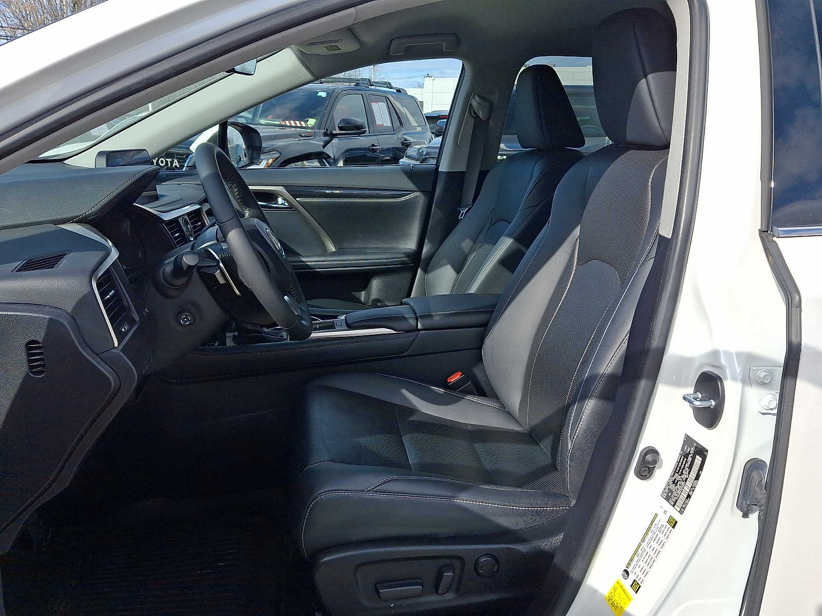 Thumbnail: 2022 Lexus RX - 14