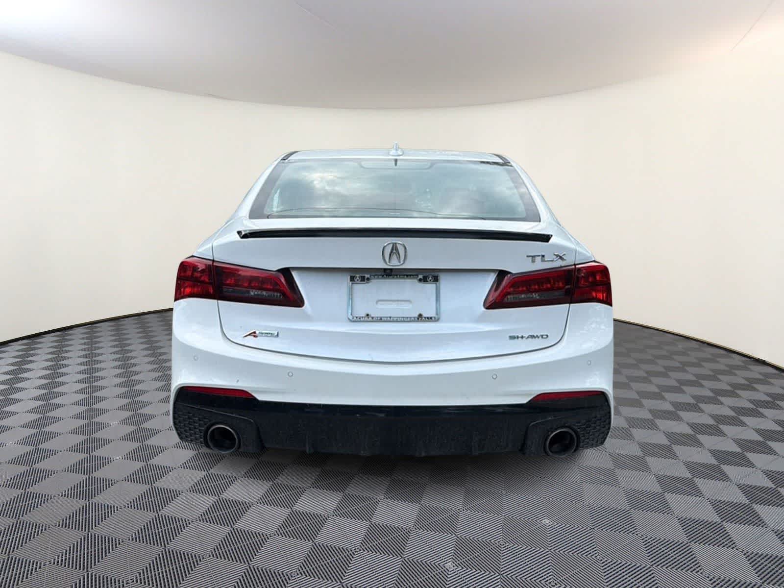 Thumbnail: 2019 Acura TLX - 6