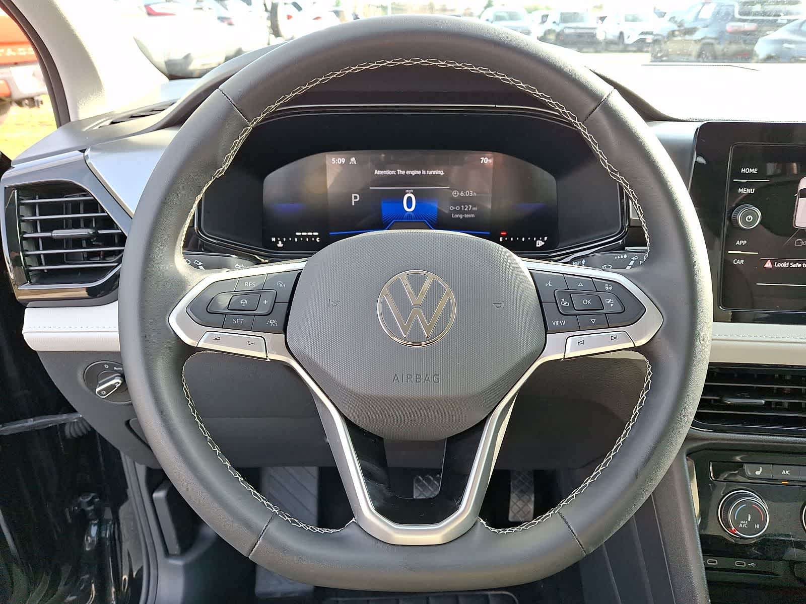 Thumbnail: 2025 Volkswagen Taos - 18