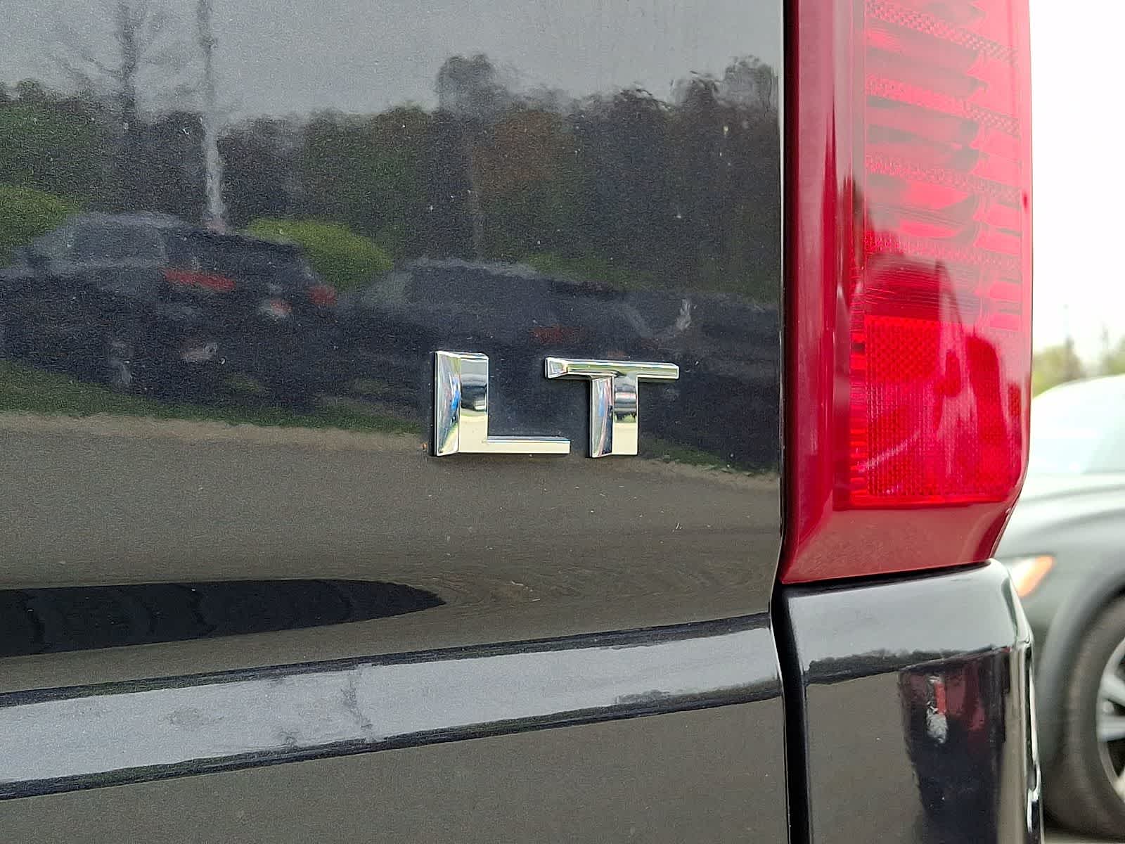 Thumbnail: 2023 Chevrolet Silverado 1500 - 30