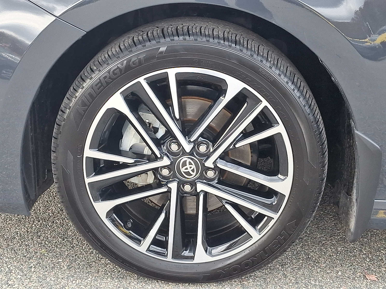 Thumbnail: 2025 Toyota Camry - 11