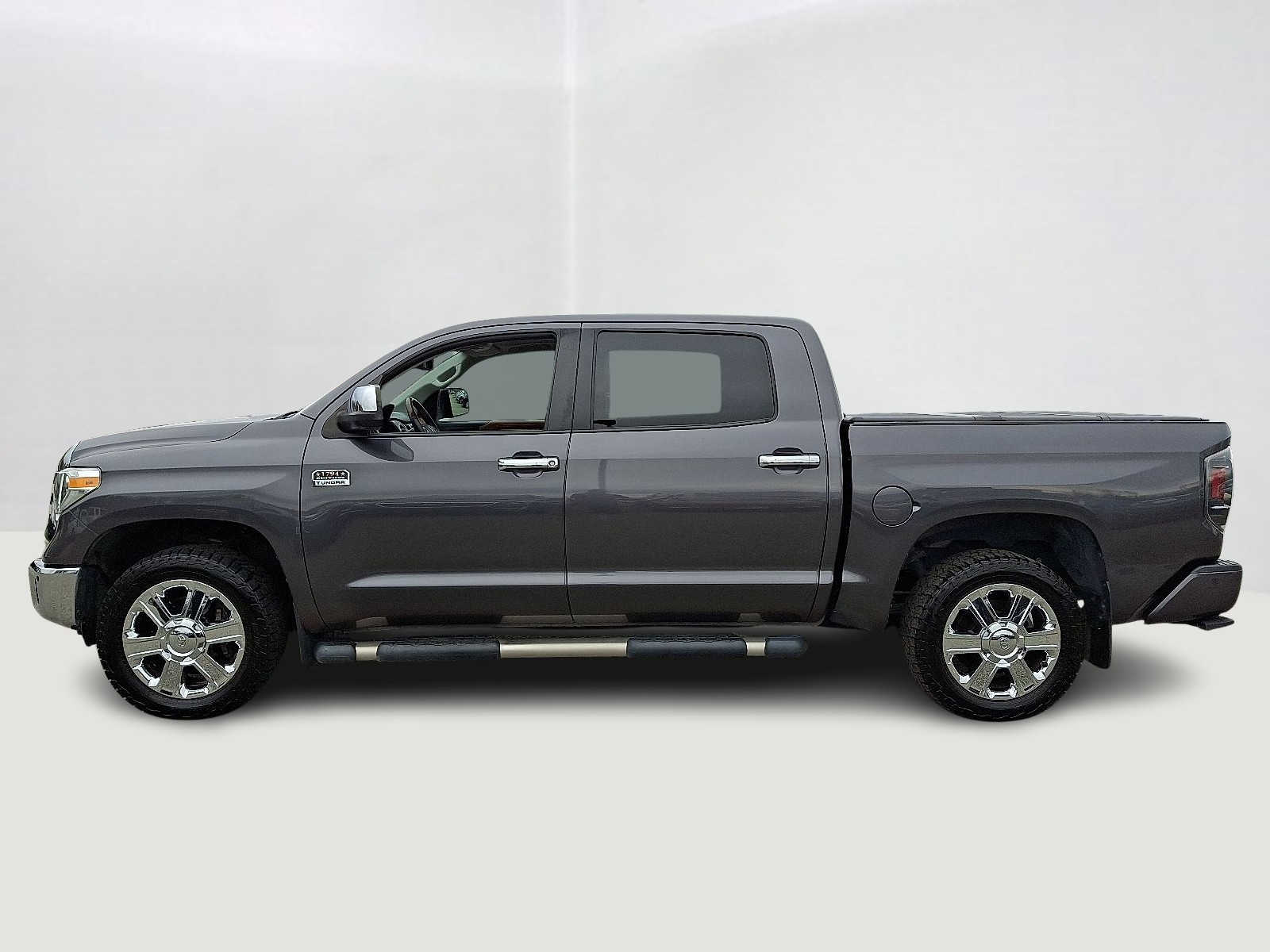 Thumbnail: 2019 Toyota Tundra - 10