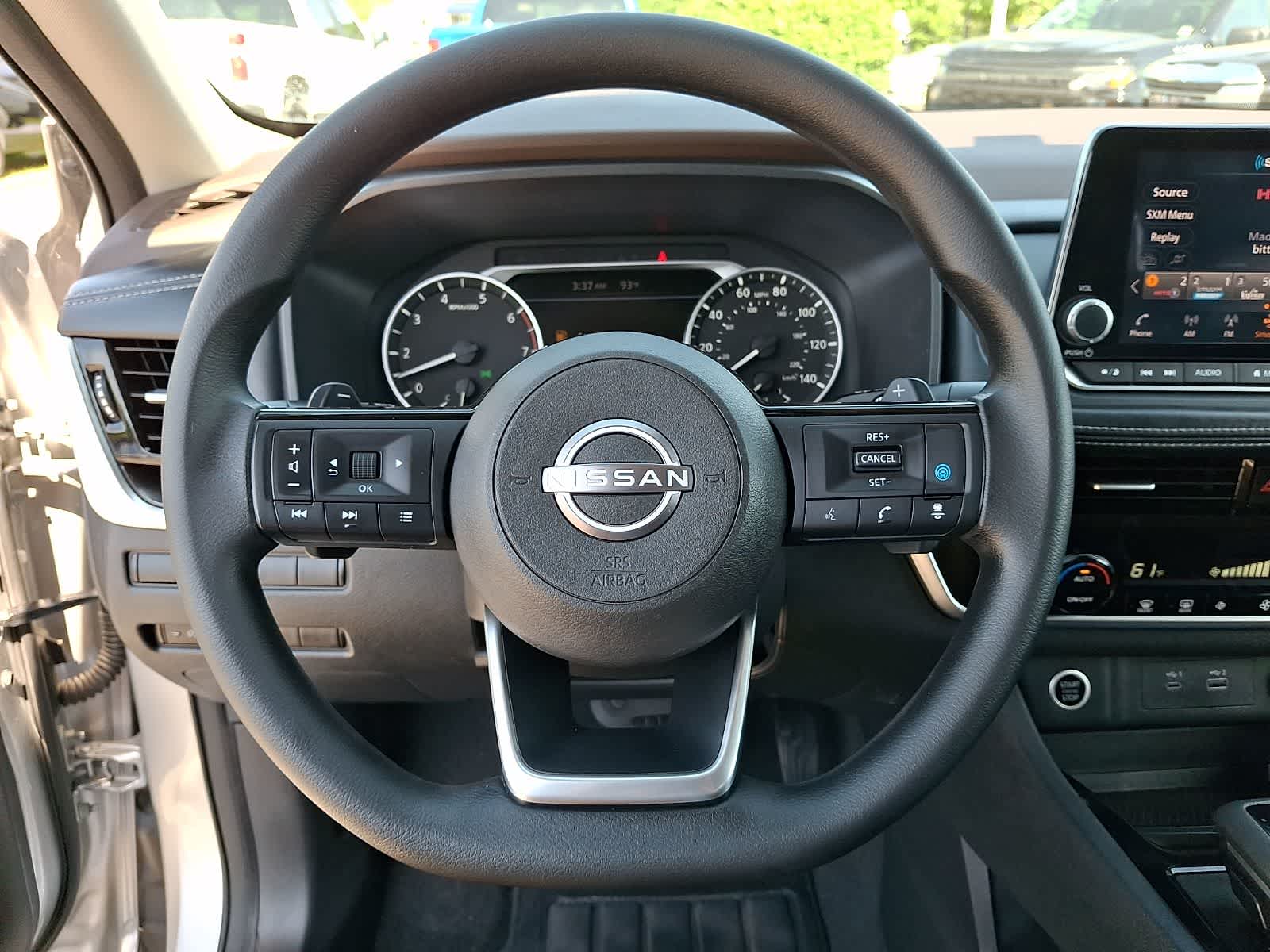 Thumbnail: 2022 Nissan Rogue - 21