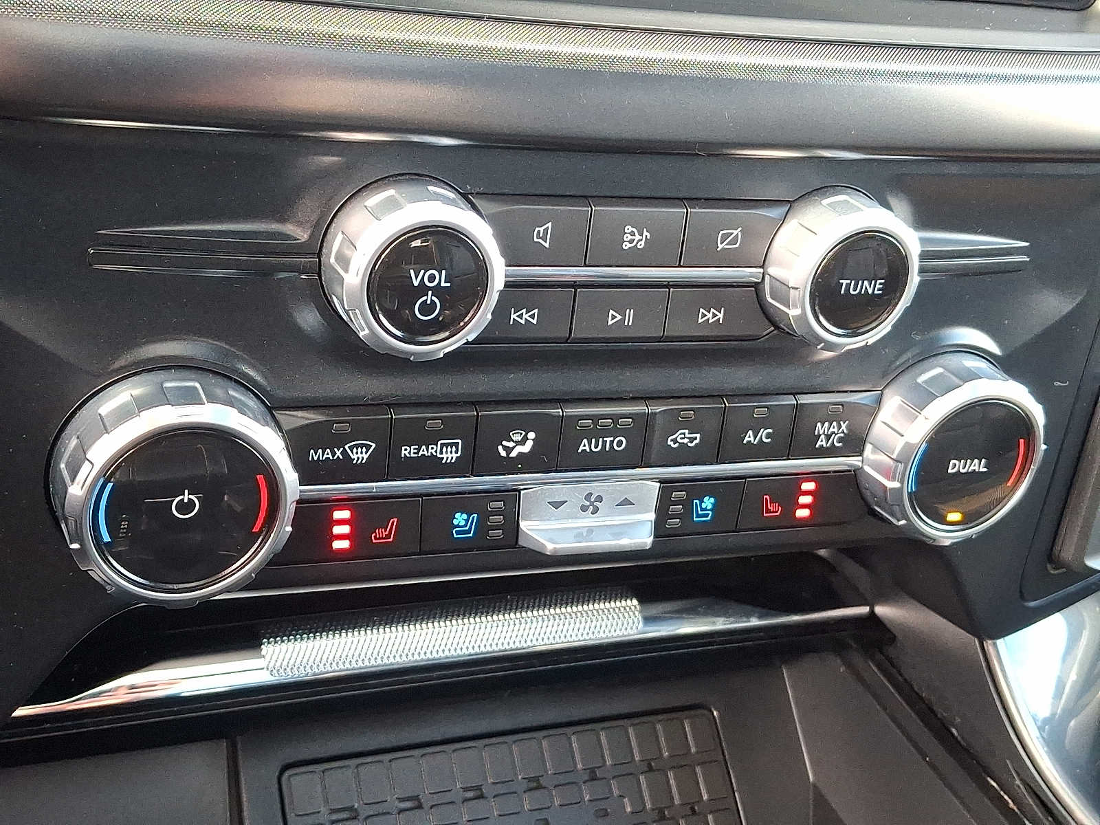 Thumbnail: 2023 Ford F-150 - 17