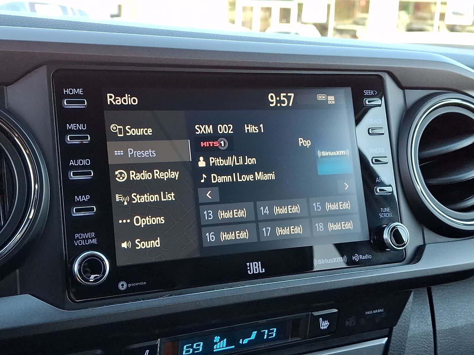 Thumbnail: 2021 Toyota Tacoma - 21