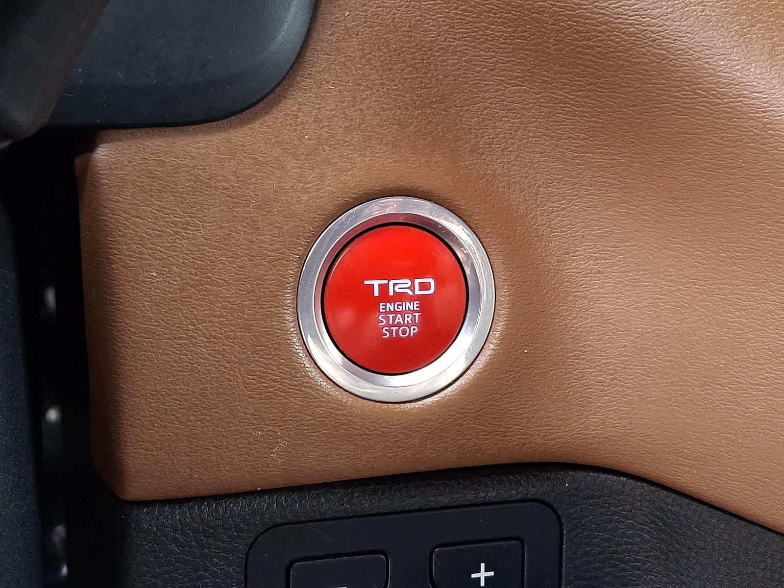 Thumbnail: 2022 Toyota Tundra - 28