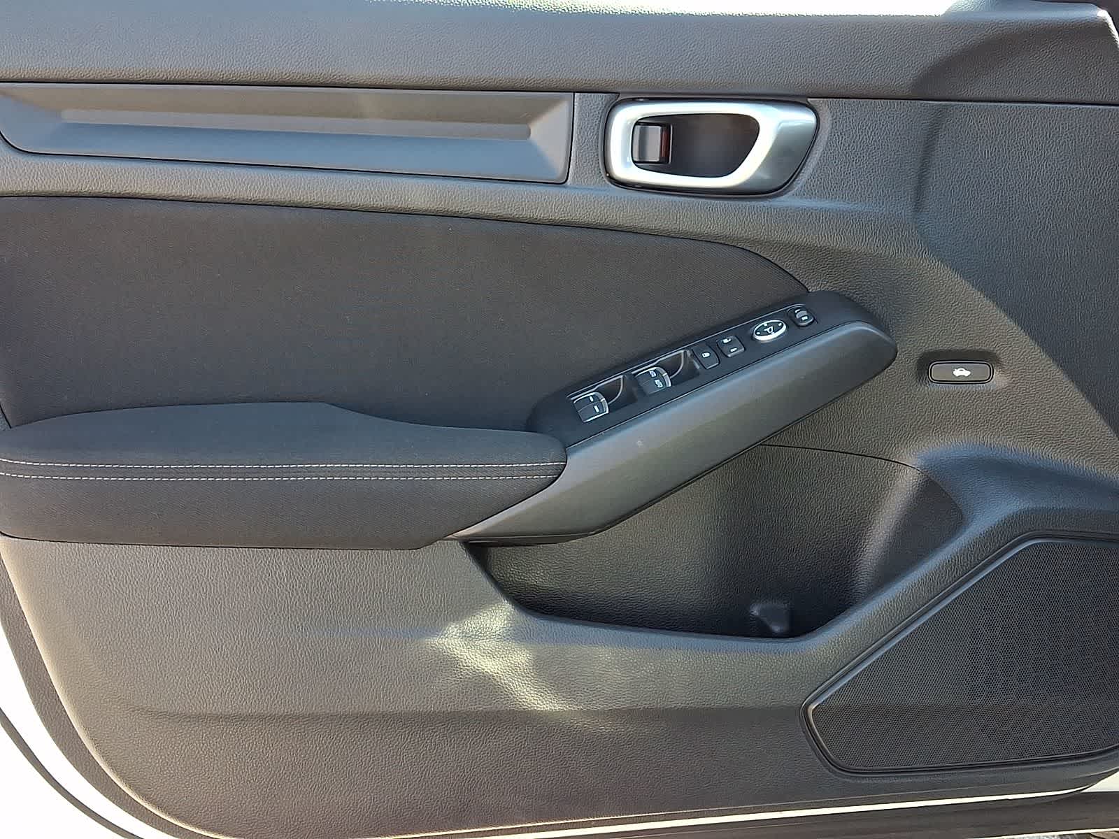 Thumbnail: 2024 Honda Civic - 13