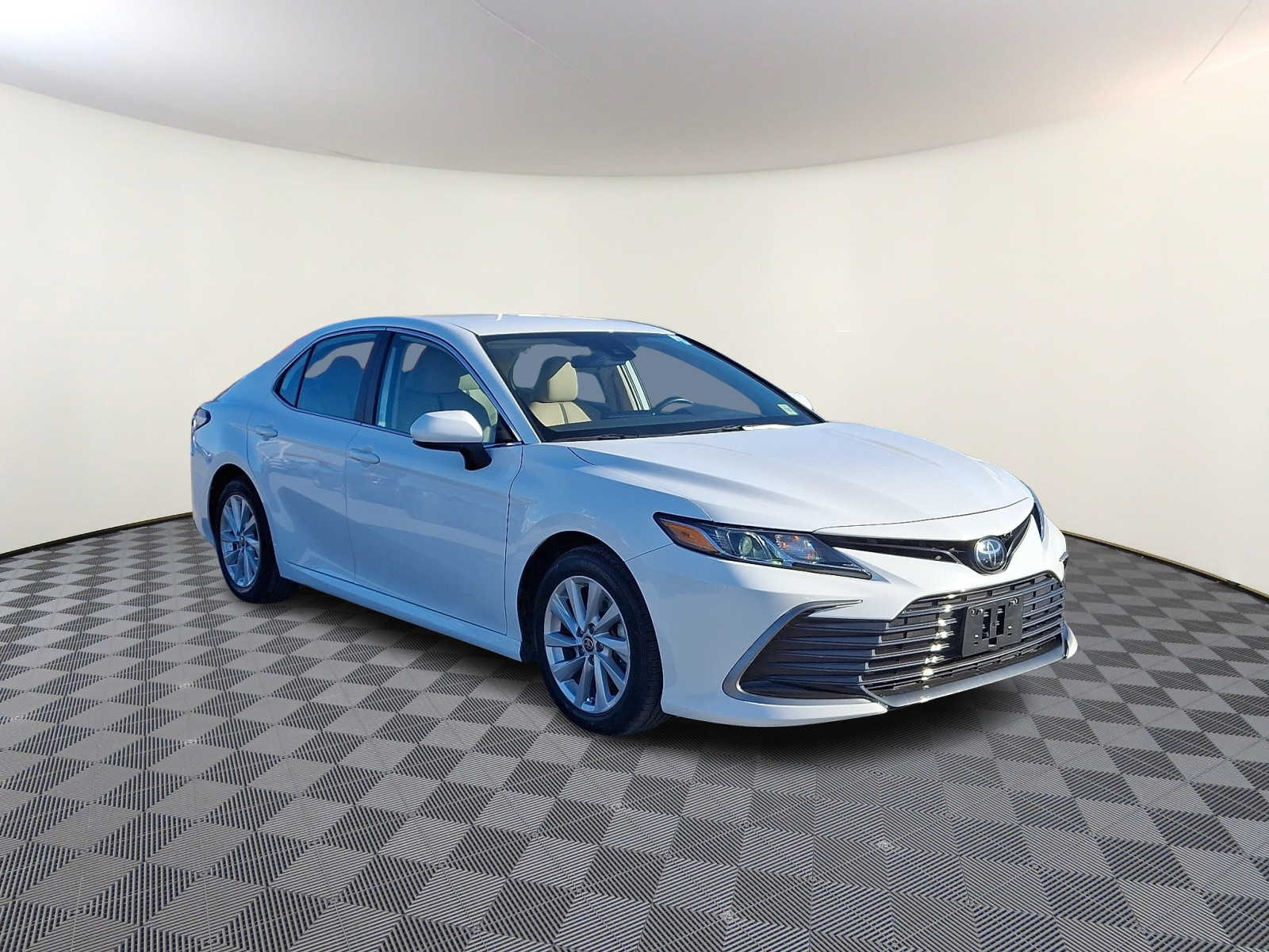 Thumbnail: 2023 Toyota Camry - 5