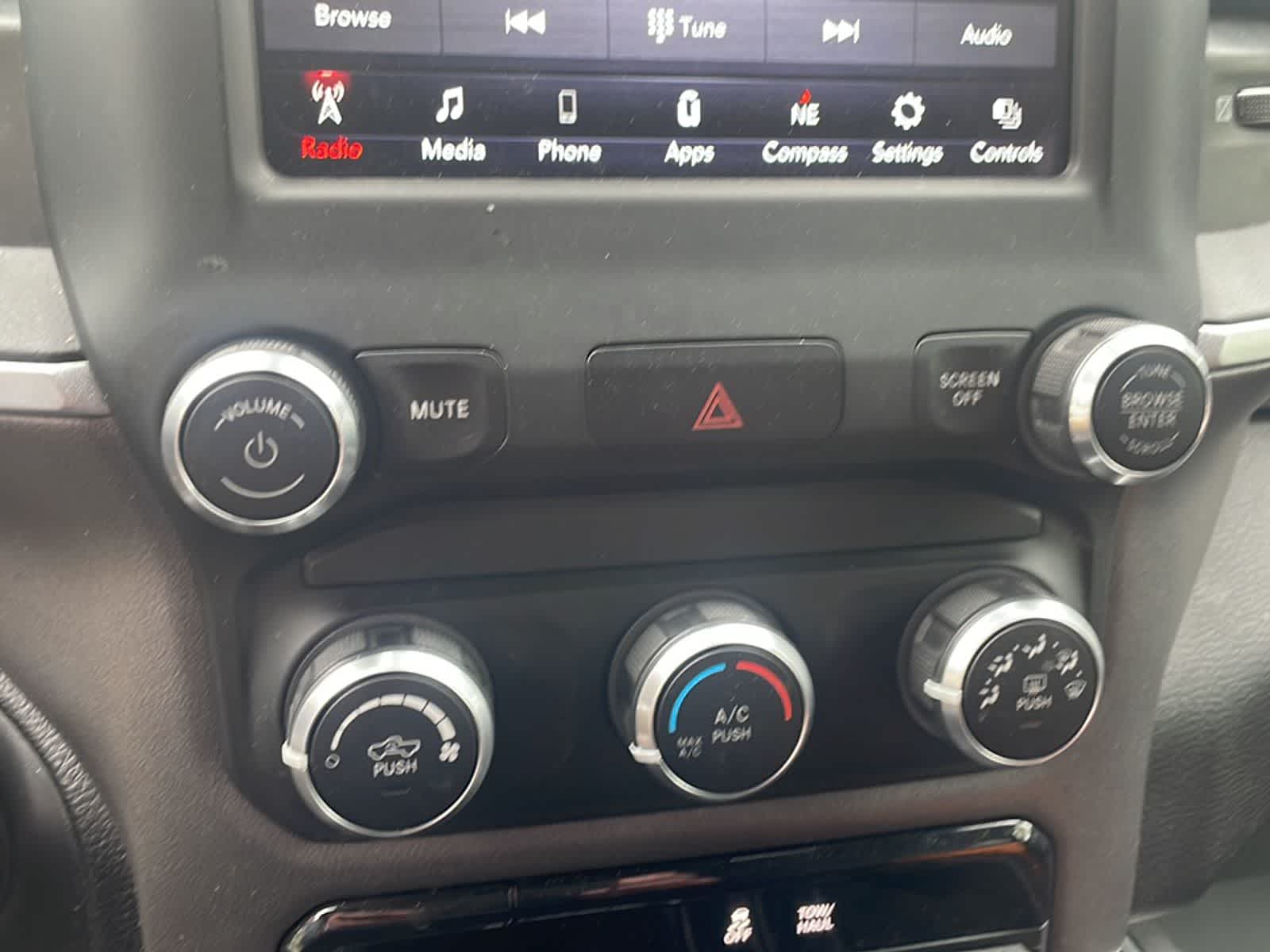 Thumbnail: 2021 RAM 1500 - 18