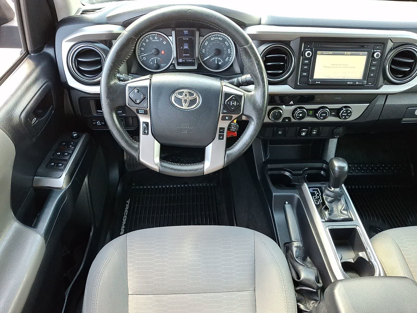 Thumbnail: 2018 Toyota Tacoma - 14