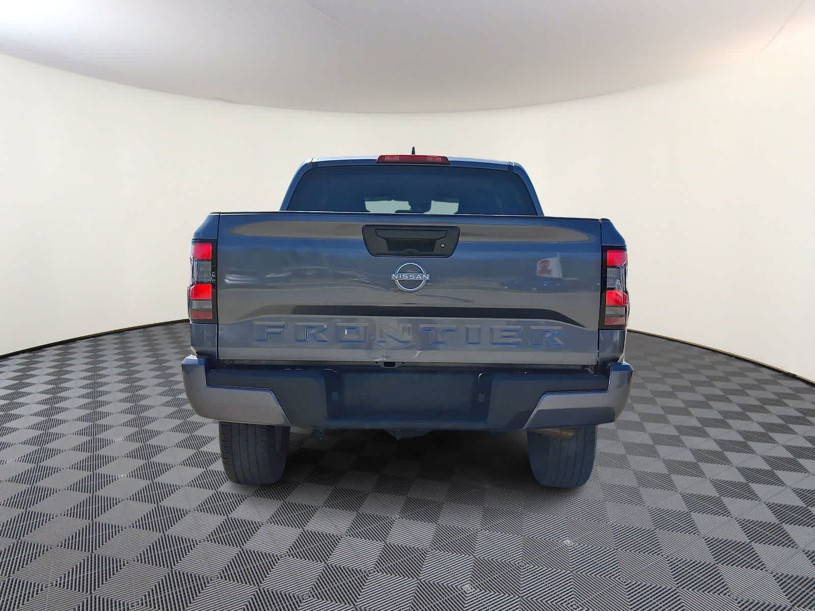 Thumbnail: 2024 Nissan Frontier - 6