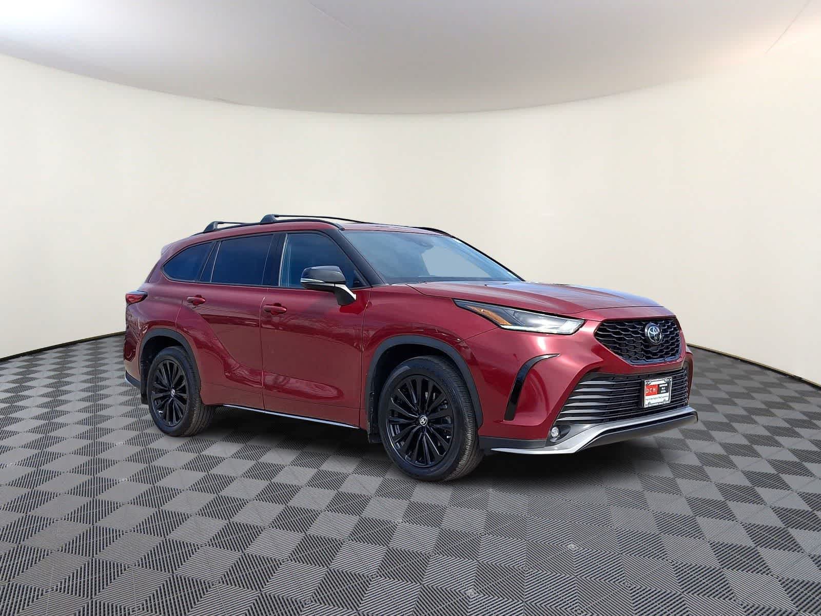 Thumbnail: 2023 Toyota Highlander - 5